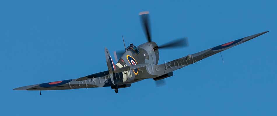 Spitfire MkIXc PV270